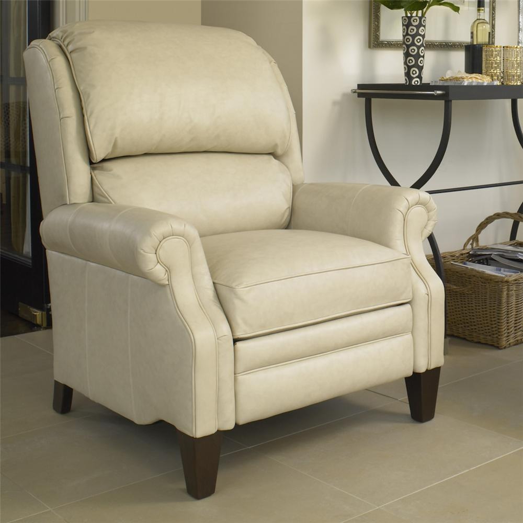 Smith Brothers Recliners 71033 Pressback Reclining Chair with Bustle